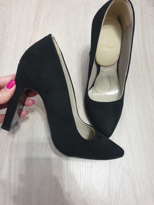 Дарис сникърси  естествена кожа