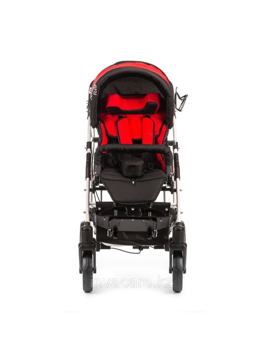 Продам  инвалидную коляску детскую