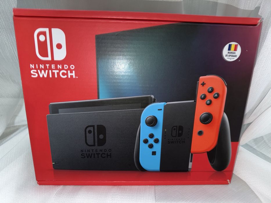 Nintendo Switch – nou, sigilat (model Joy-Con roșu & albastru)