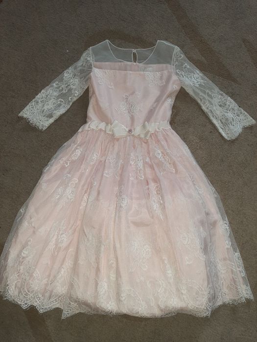 Фирменное дорогое Новое платье.