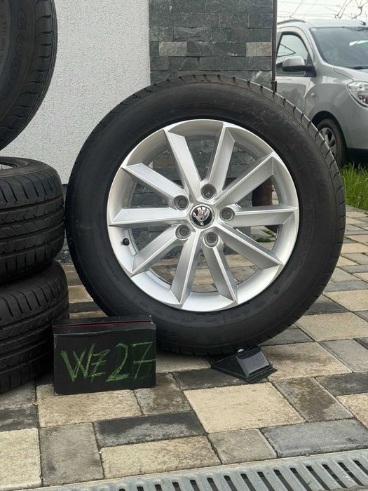 Jante Skoda Superb Octavia WV Passat  Golf 215/60/16 vara iarna 5X112