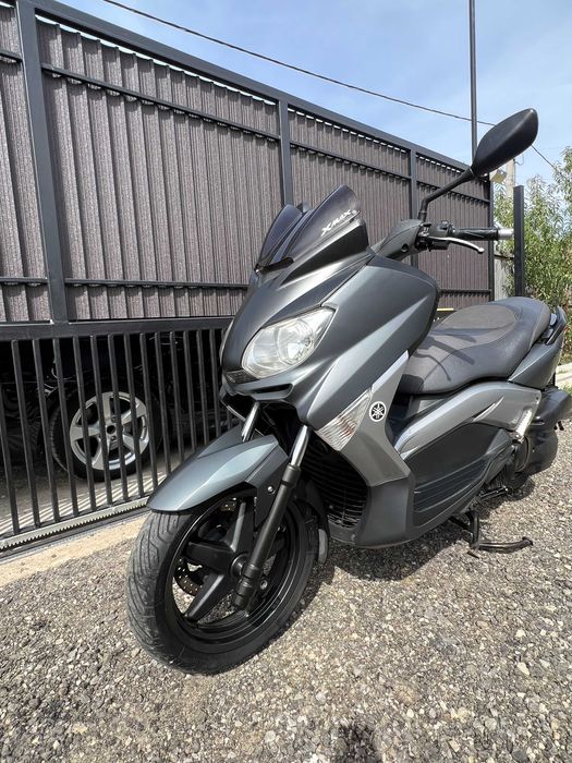 Yamaha X-max 125 cc 
RATE Fara Avans