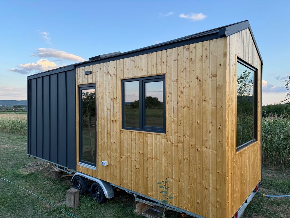Casa mobila pe roti OFF GRID ( tiny house on wheels )