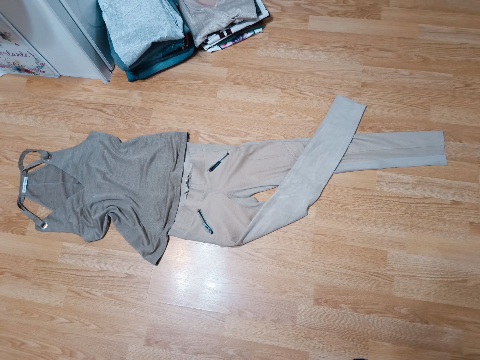 Set pantaloni, blugi + camasa,tricou, maieu