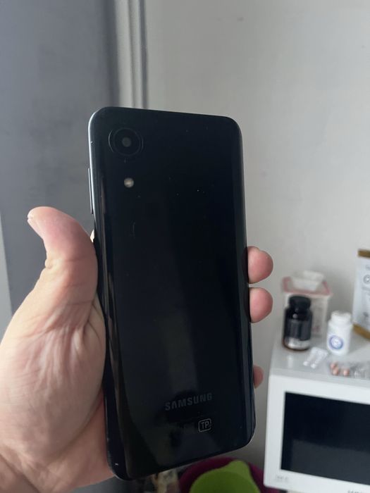 Продам samsung a03 core 2/32