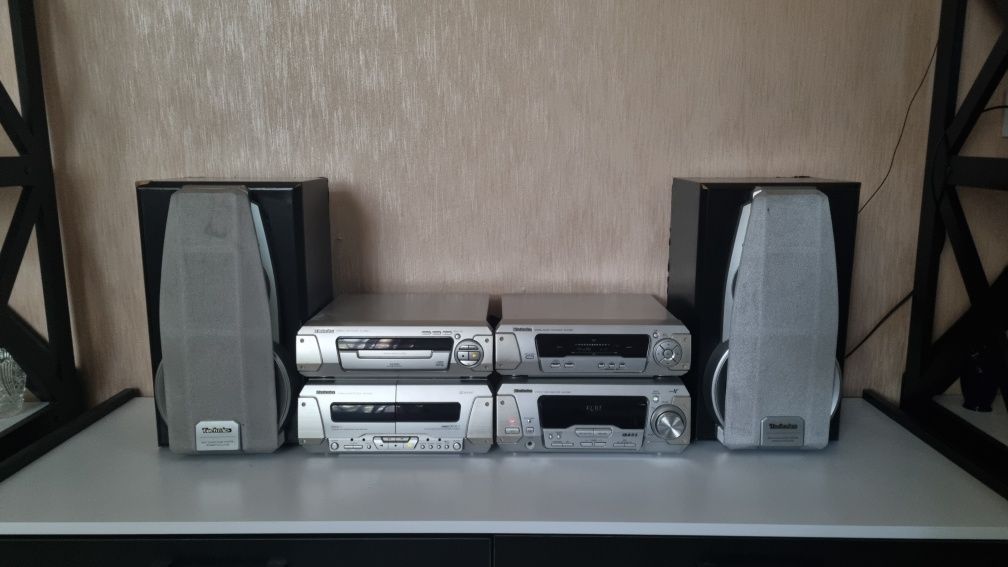 Technics SB - DV280 музыкальный центр