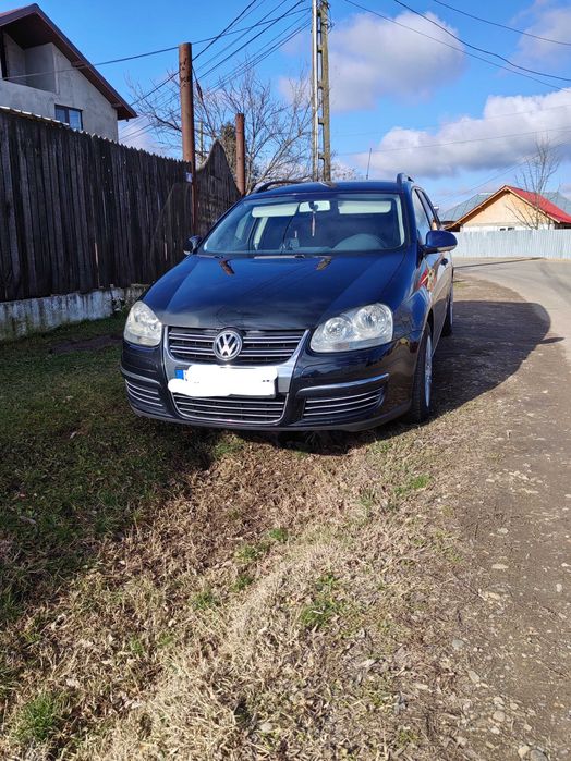 Vand golf5 anul 2008