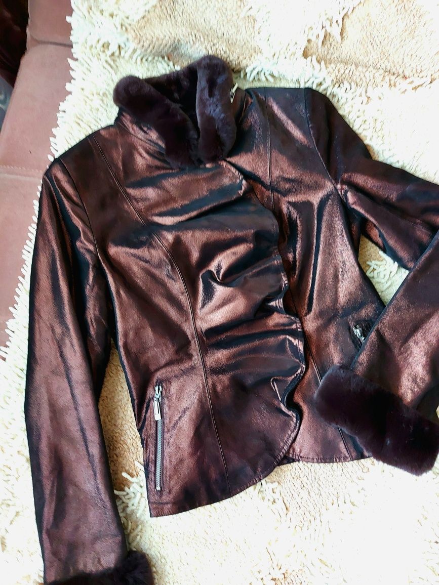 Шикарная дорогая куртка Esocco. 44-48 размер.
