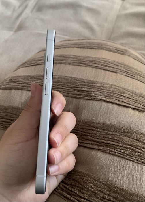 Продам iphone 16