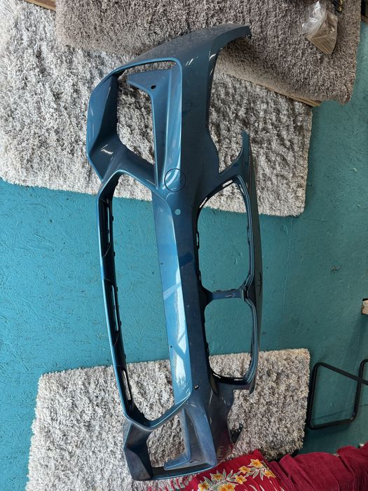 Bara fata BMW M2 Competition 2020 Albastra