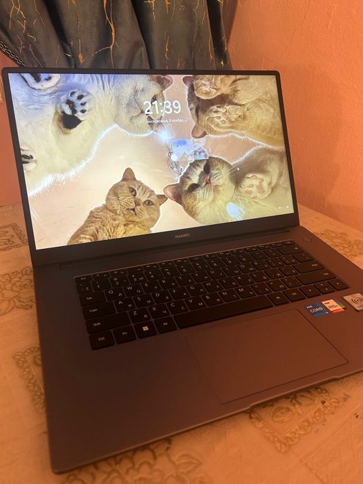 Продам ноутбук HUAWEI