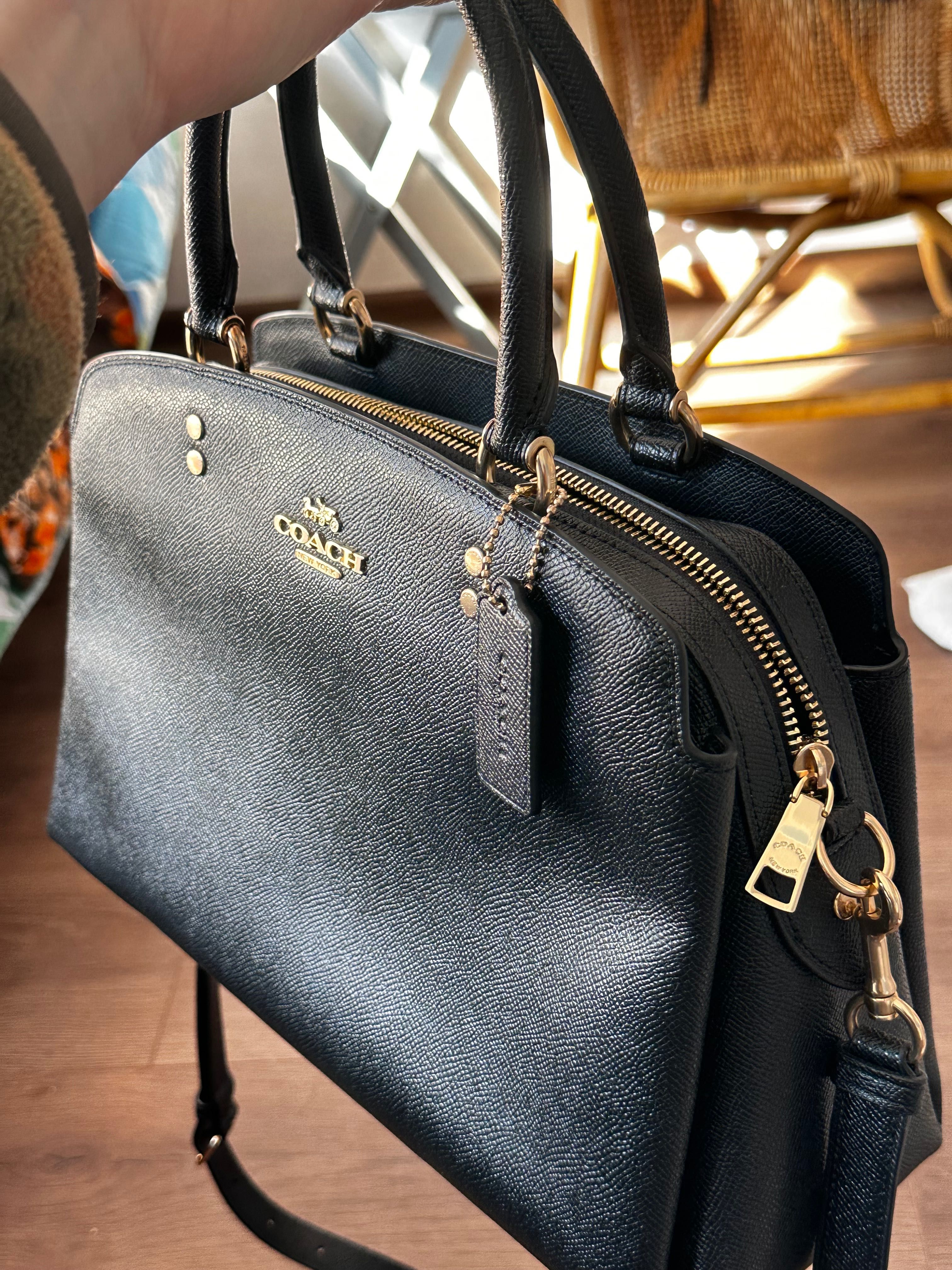 Дамска чанта COACH