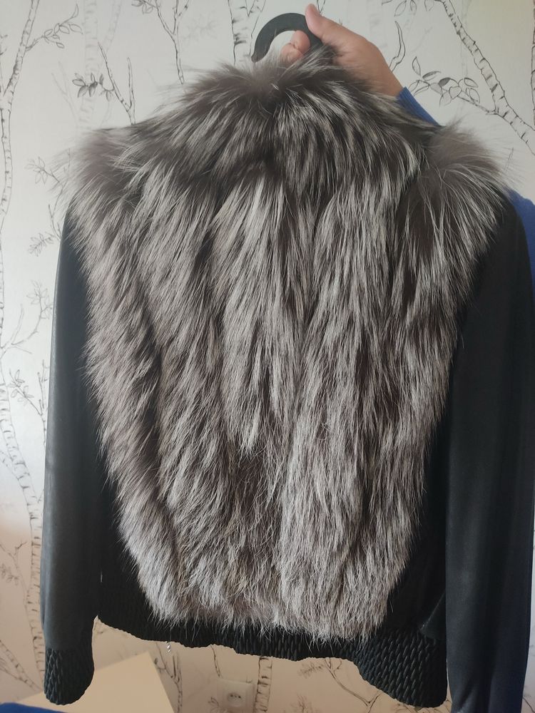 Продам меховую кожанку чернобурку