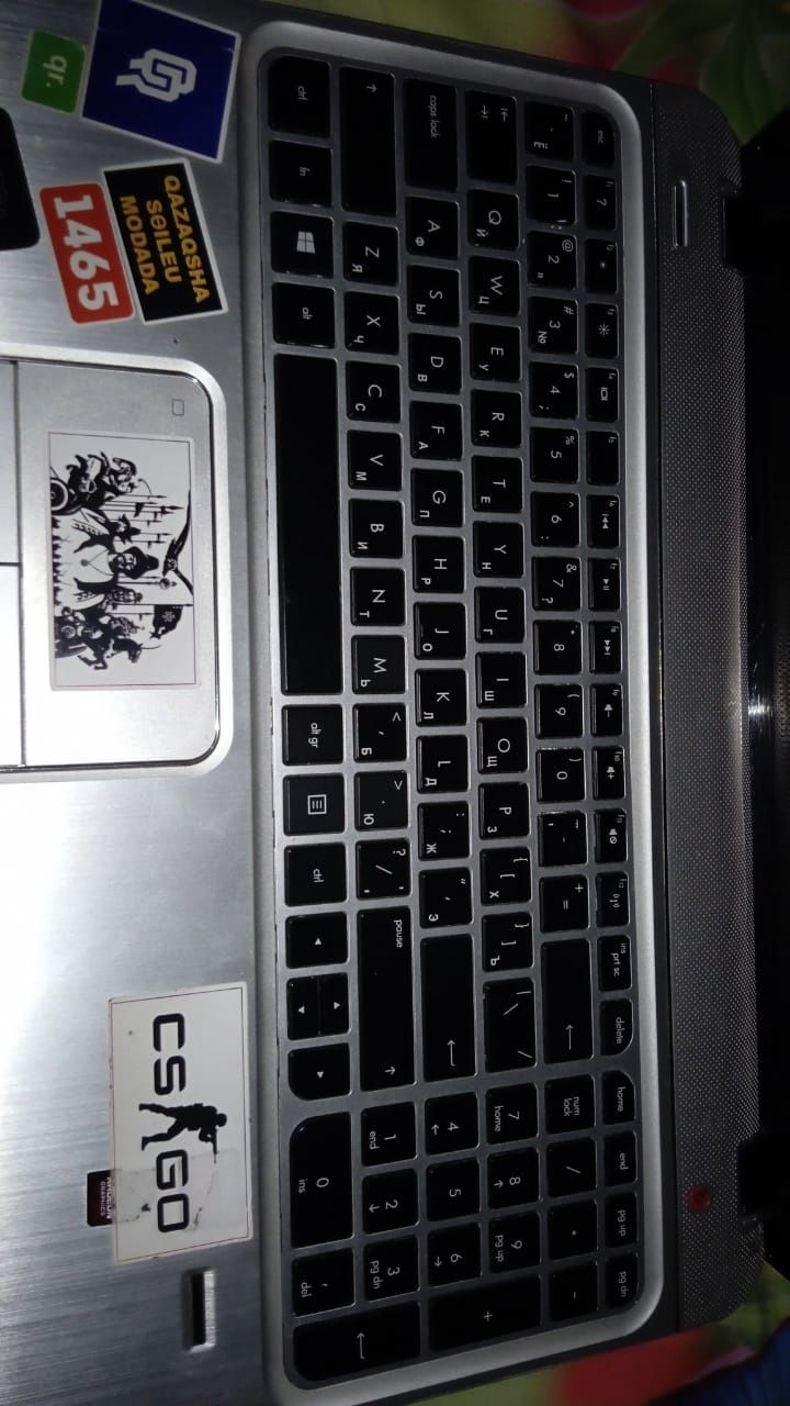 Ноутбук hp laptop