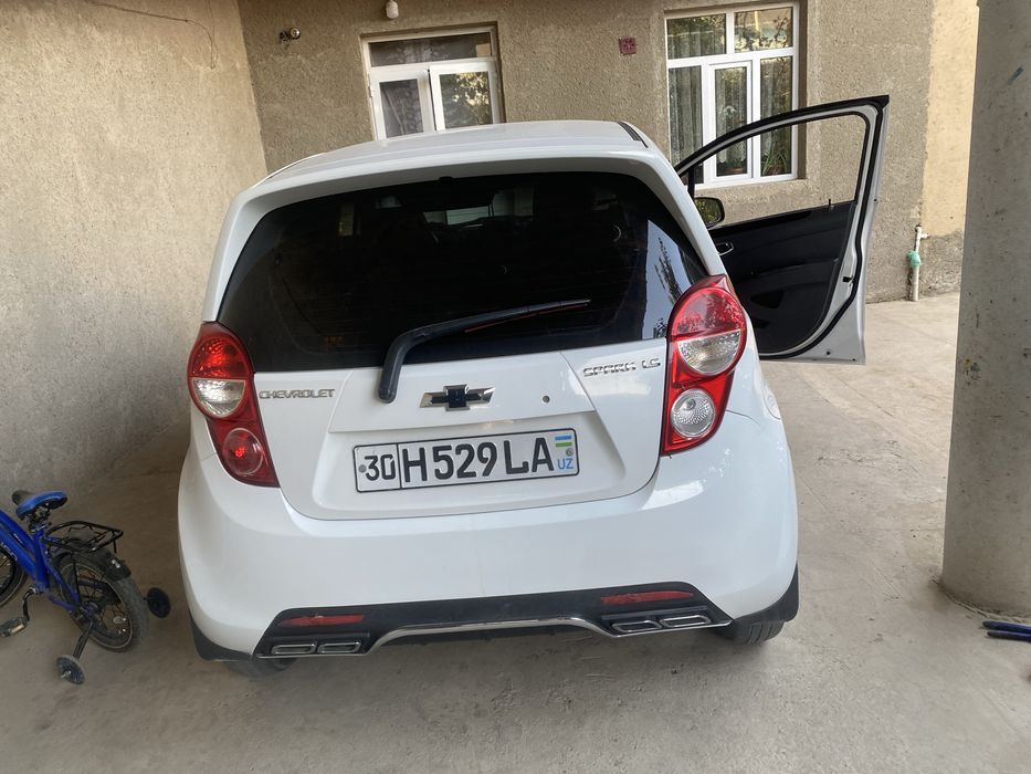 Spark 2012yili xolati zoʻr narxi 4800