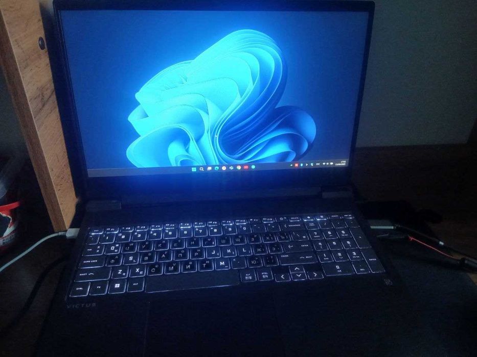 HP Victus ноутбук