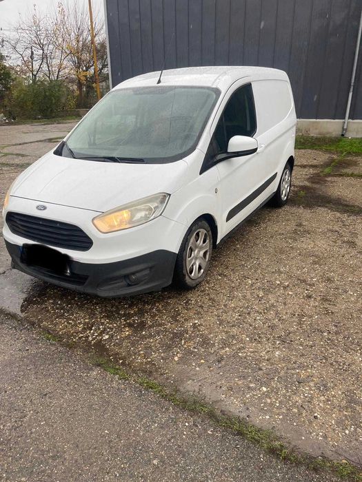 Ford Transit Courier