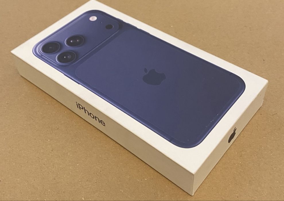 Vand iphone 17 pro max 256 gb nou