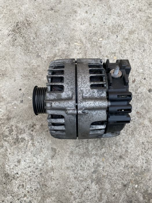 Alternator Bmw e90 e91 e92 e60 e61 e81 e87 e83 e84 2.0 diesel N47