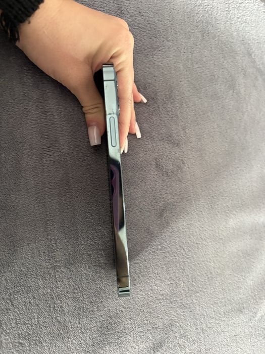 Vand Iphone 12 pro , stare buna,folosit,128GB.