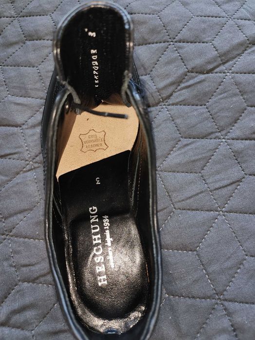 НАМАЛЕНИ Нови бутикови  дамски обувки естествен лак 36 номер