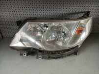 Ляв фар Subaru Forester 2008г