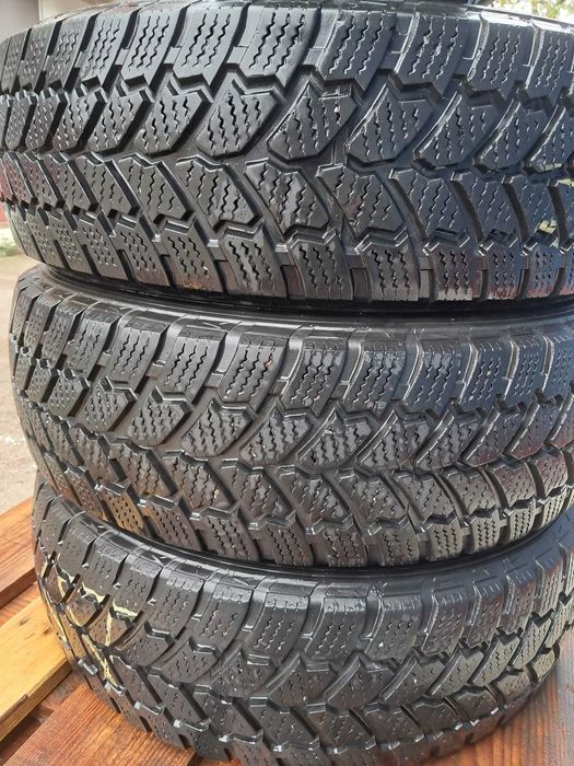 Vand anvelope iarna 205 65 R16C