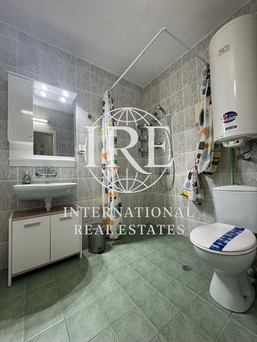 2-стаен в Варна-Лятно кино Тракия площ 71 цена 156000