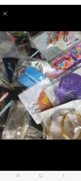 Gablonturi. Noi. 330 pungute pentru 330 lei