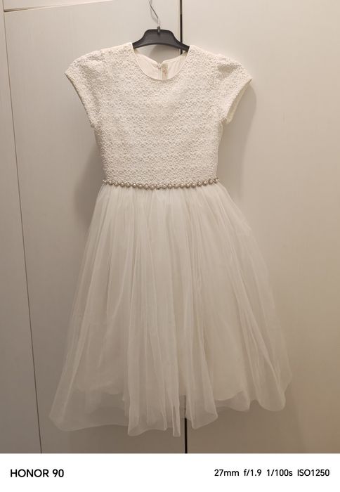 Rochiță Elegantă Albă de Ocazie Anne Be Be (Trena Detașabilă Inclusă)