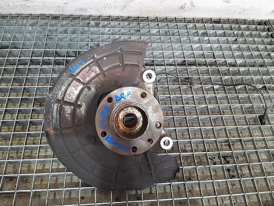 Fuzeta dreapta fata 2.0 jtdm alfa romeo giulietta 940