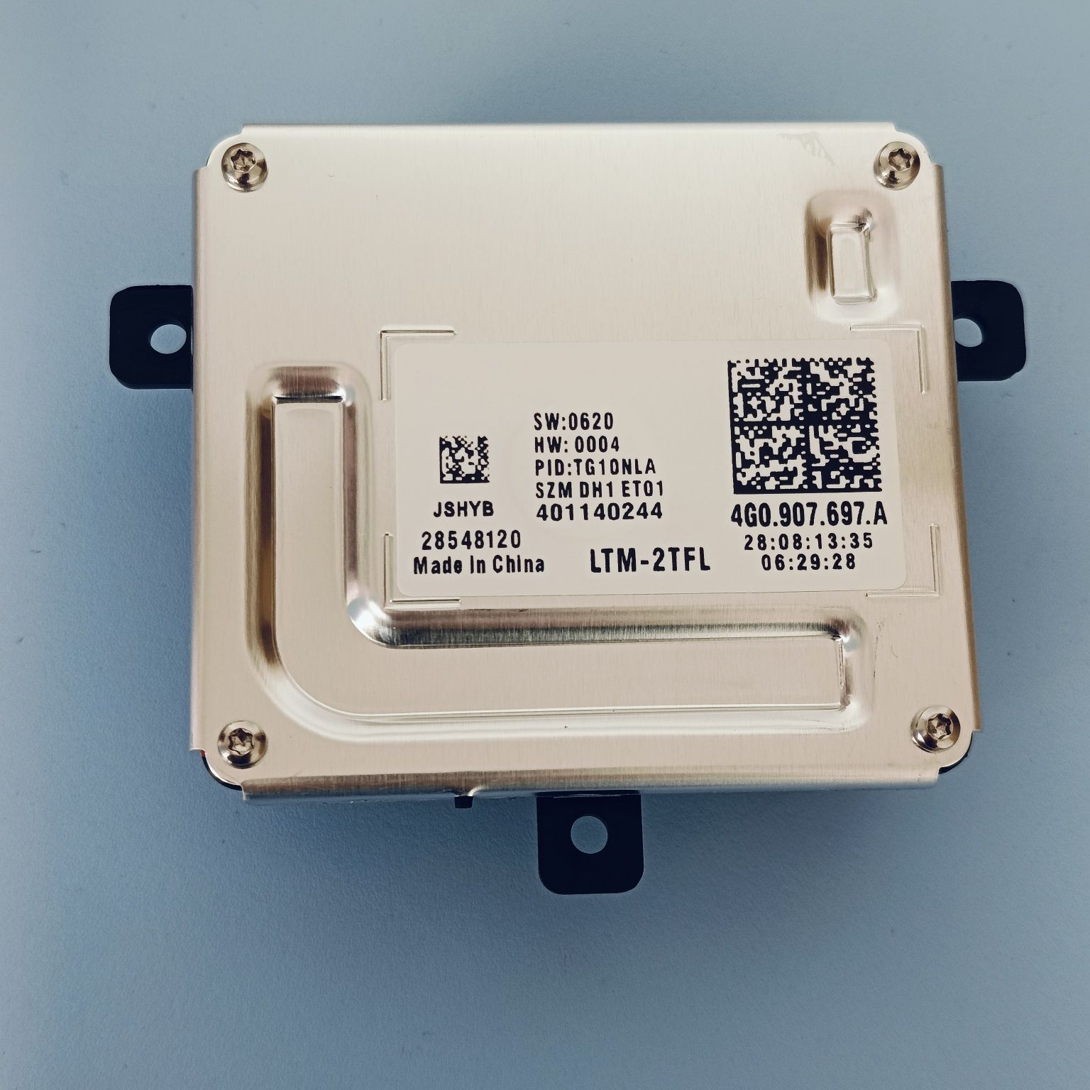 Модул дневни светлини DRL AUDI VW Skoda 4G0907397G/A,Нов с гаранция