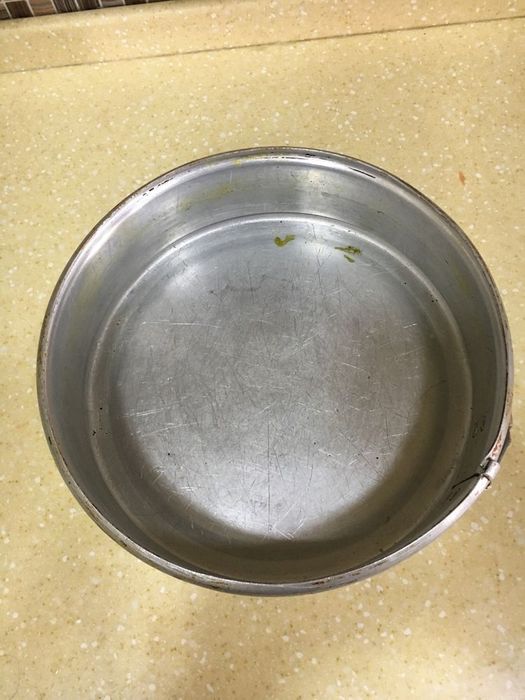 Продаётся разъёмами форма для выпекая тортов советских времен