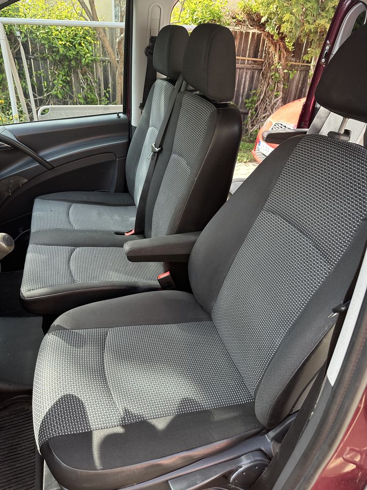 Mercedes Benz Vito W639 - lung - 8+1 locuri