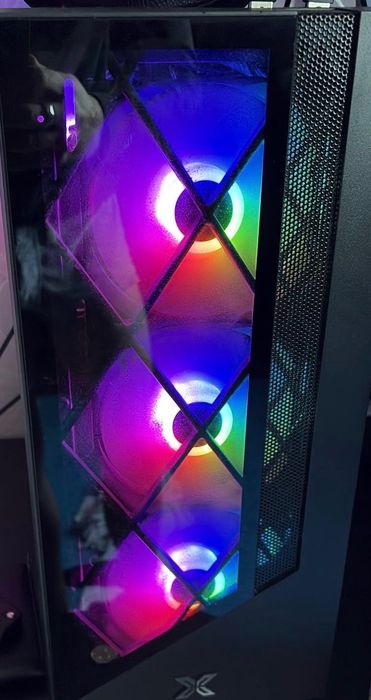 Геймърски Компютър Топ състояние