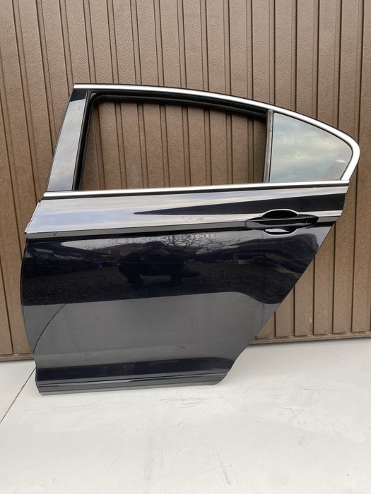 Usa st spate vw Passat B8 Limuzina cod de culoare LC9X 2015-2020