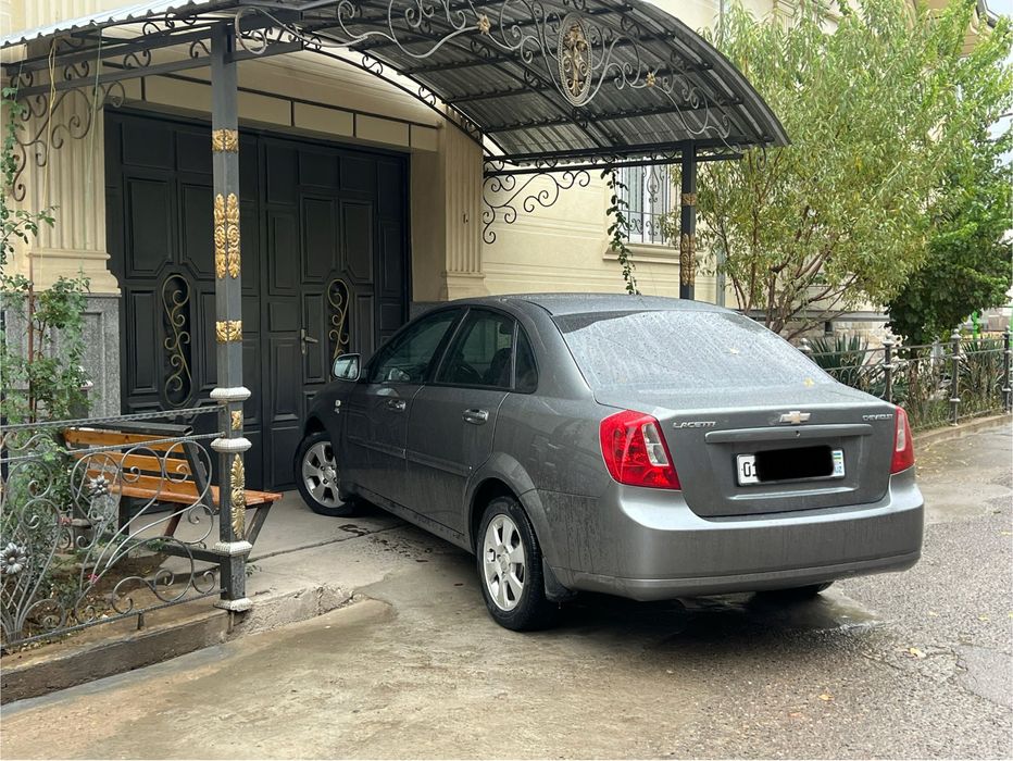 Gentra avtomat Arenda vikub