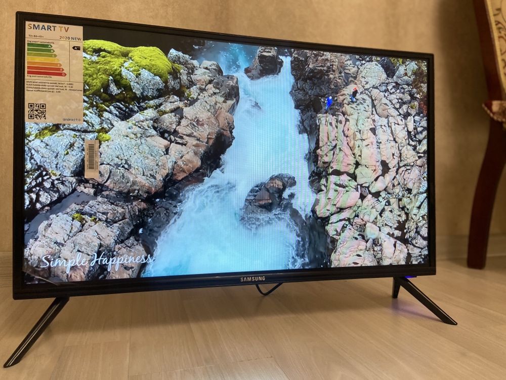 Новые Samsung Smart tv 82 см Каспий ред и оформить в кредит.