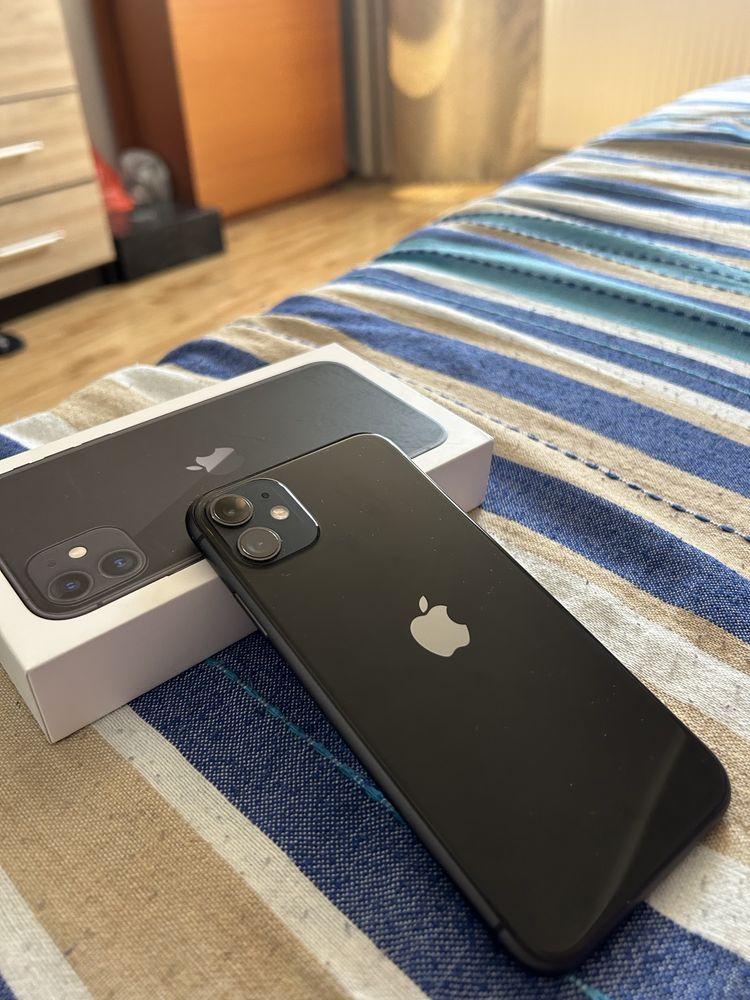 Telefon iPhone 11