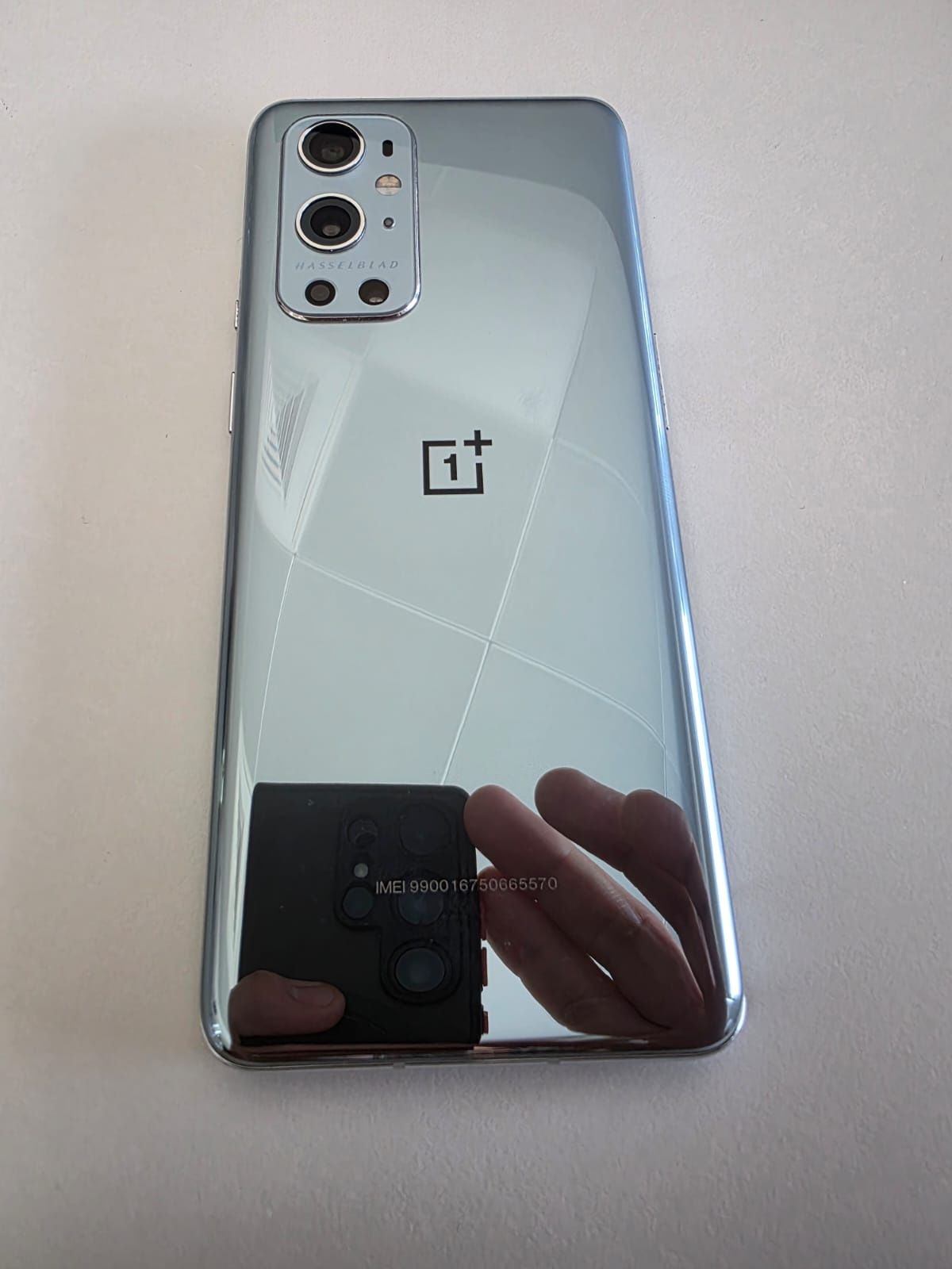 Vând/schimb oneplus 9 pro 256/12 GB schimb cu Samsung fold