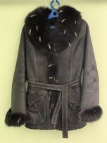 Б/у вещи, каждая по 5000 тенге