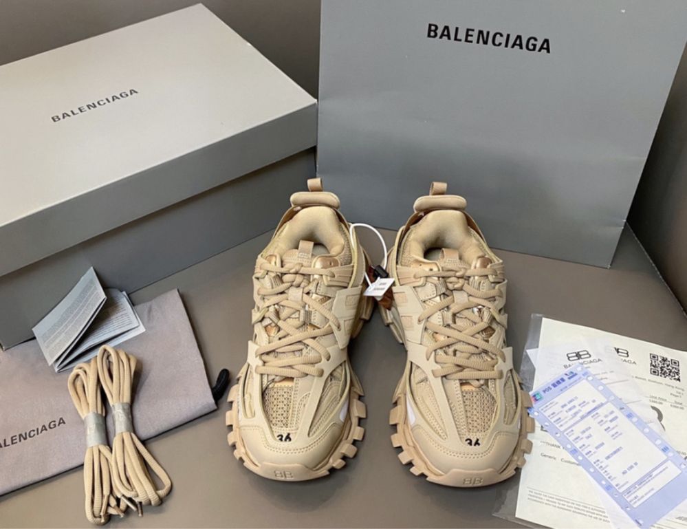 Balenciaga Track