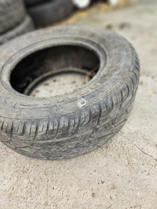 Una  bucata anvelopă 255x60x15 cauciuc 1 buc 255/60/15