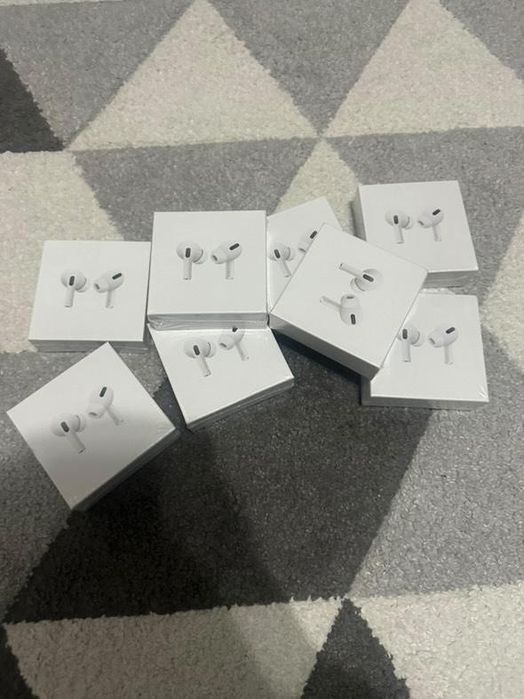 Слушалки airpods