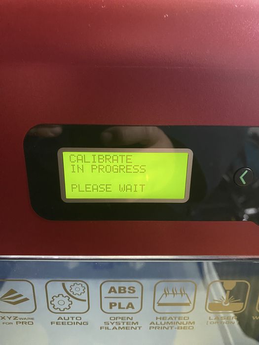 XYZ DaVinci Pro 3d printer