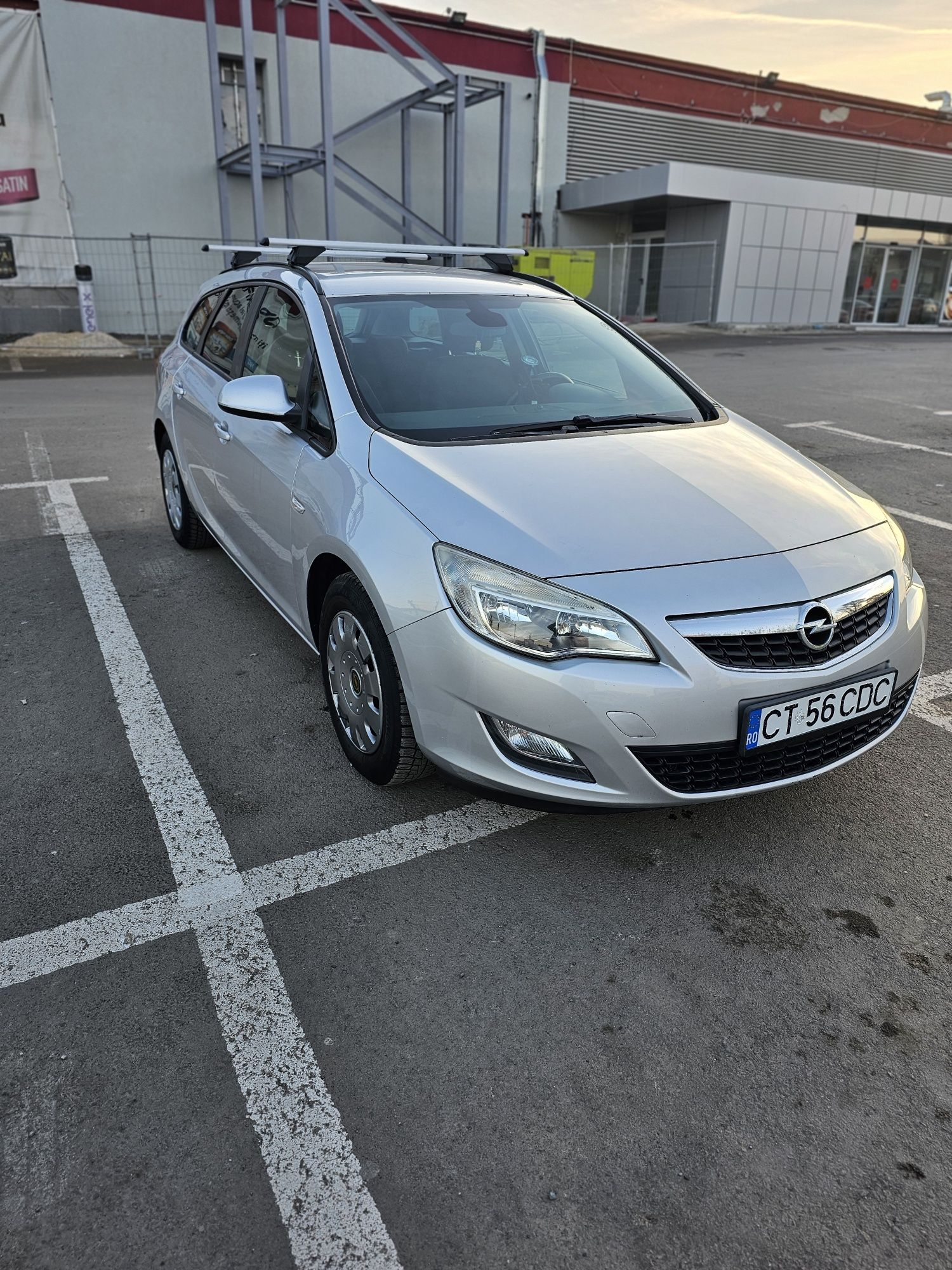 Opel Astra J Sports Tourer, 1.7 cdti, 2011 - pret negociabil