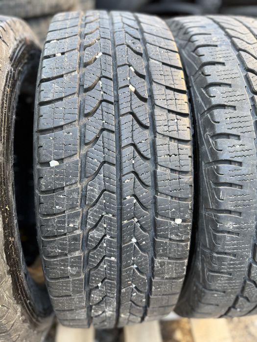 Зимни гуми 225/65R16C Goodyear dot 2023