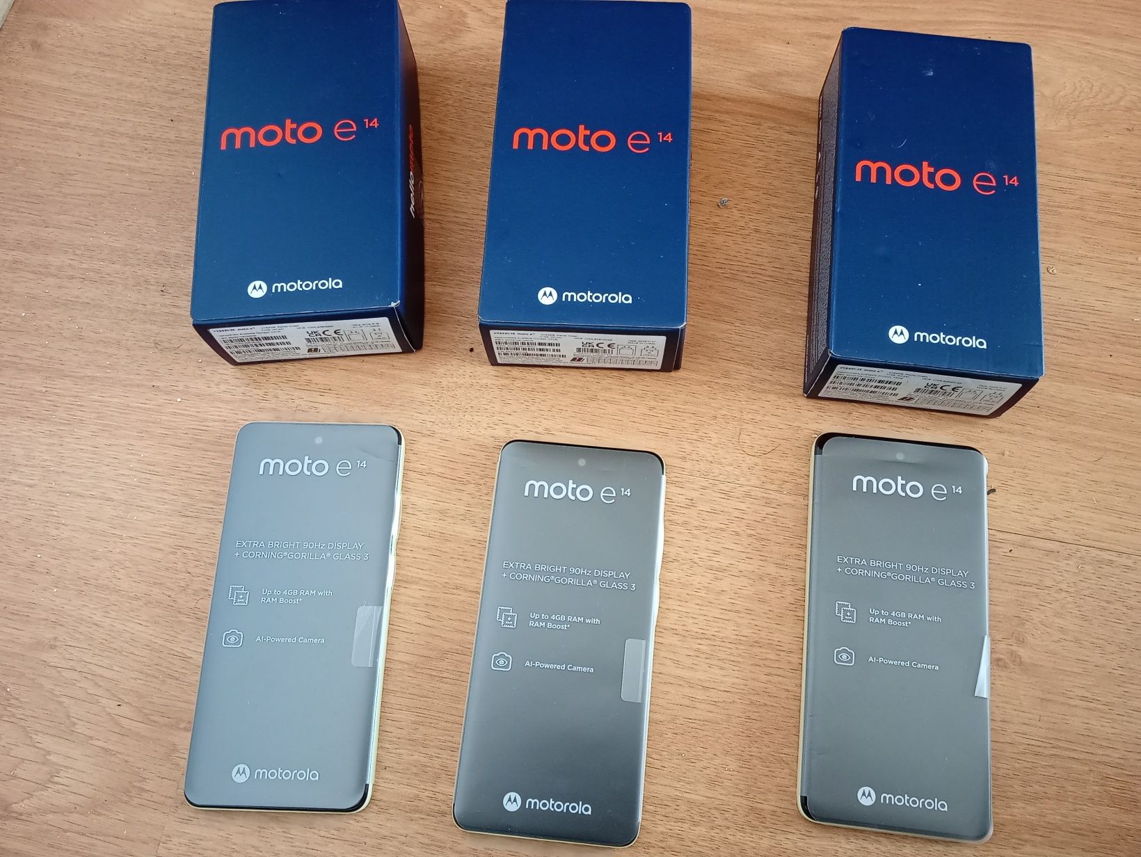 Vând moto e 14 dual SIM libere de rețea trimit și prin curier sau post