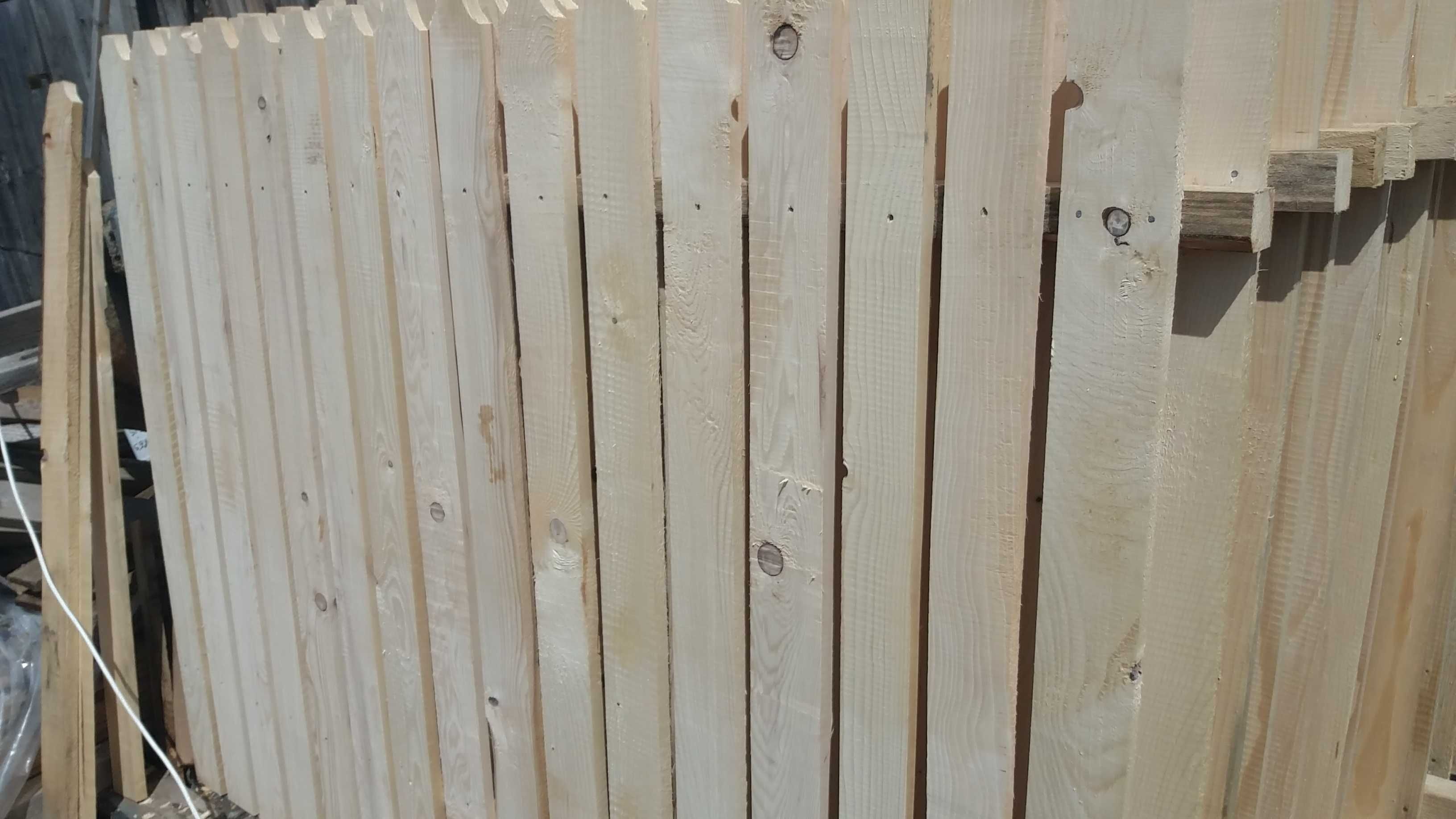Garduri și porți  lemn
