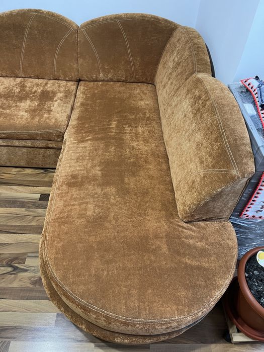 Coltar extensibil cu lada